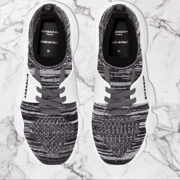 givenchy knitted jaw low sneakers